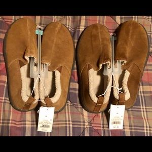 2 pairs NWT  size 10 men’s slippers